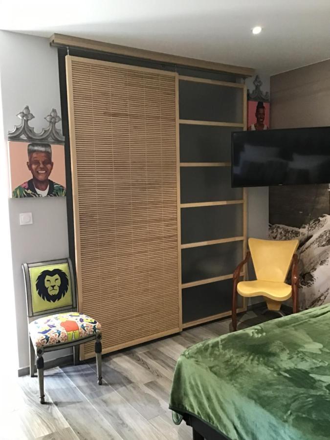 Chambre Pic Du Midi Appartement Only Adults Campan Luaran gambar